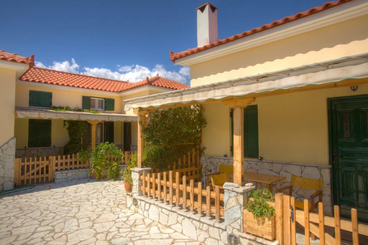 Foufas Houses Paralio Astros Luaran gambar